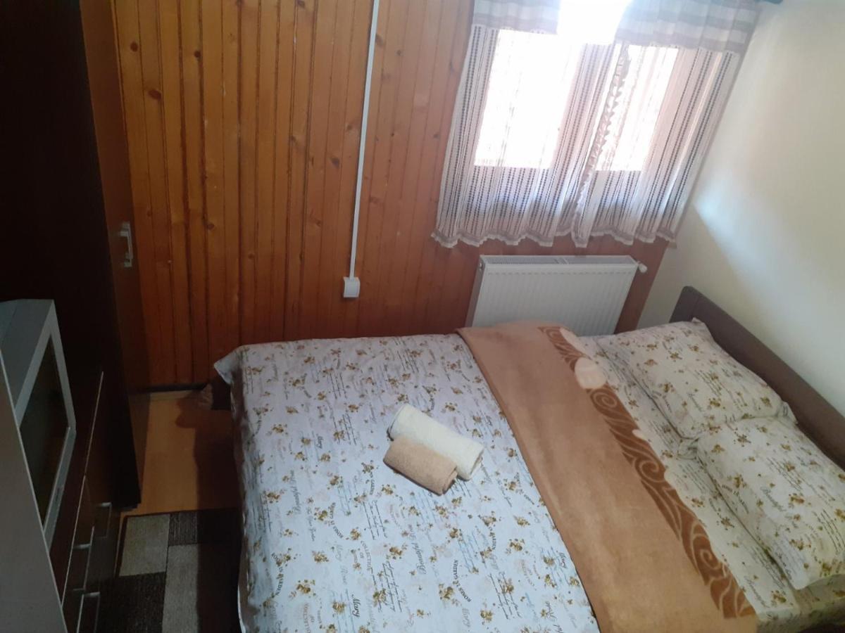 مبيت وإفطار إيفانييتسا Turizam Koturovic المظهر الخارجي الصورة